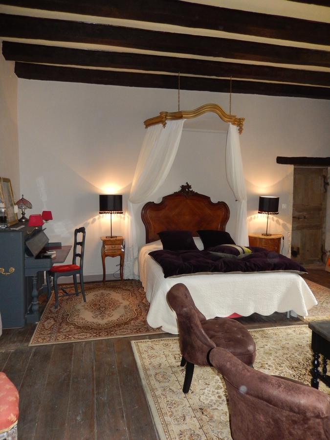 La Bastide de Courcelles Bed and Breakfast Gizay Exterior foto