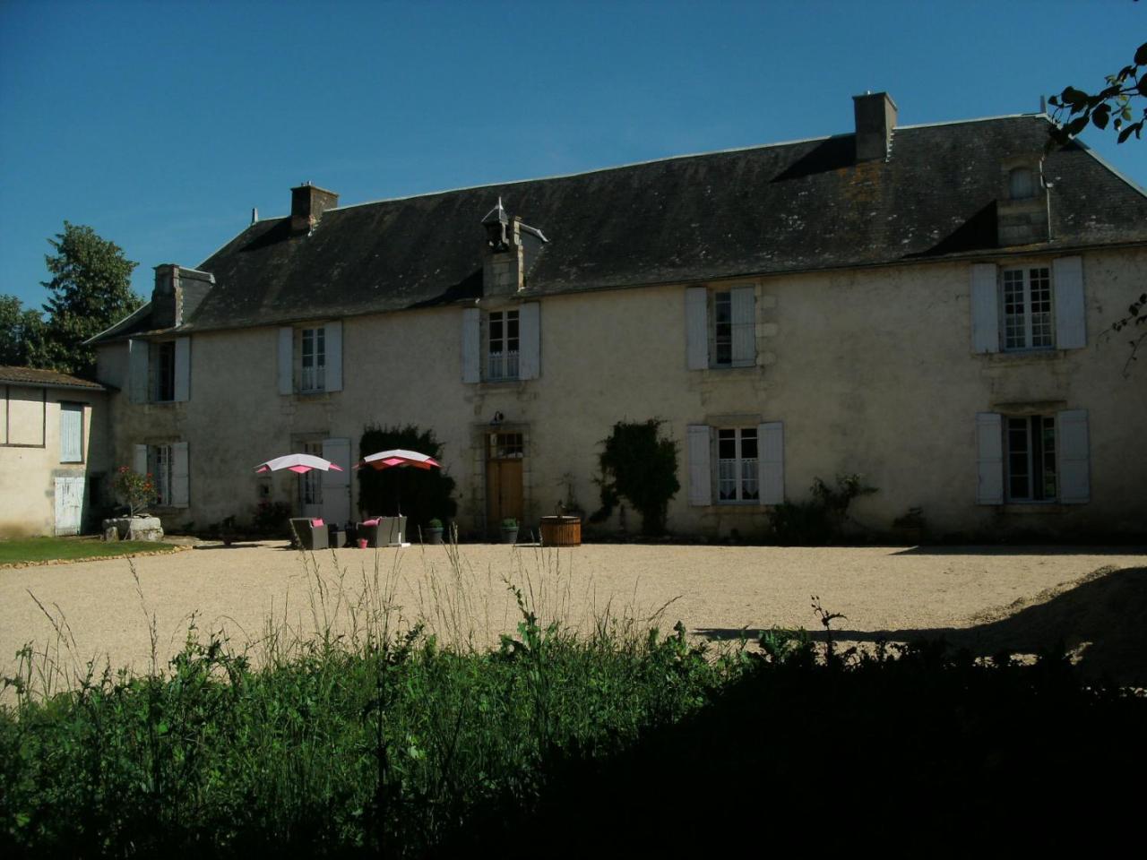 La Bastide de Courcelles Bed and Breakfast Gizay Exterior foto