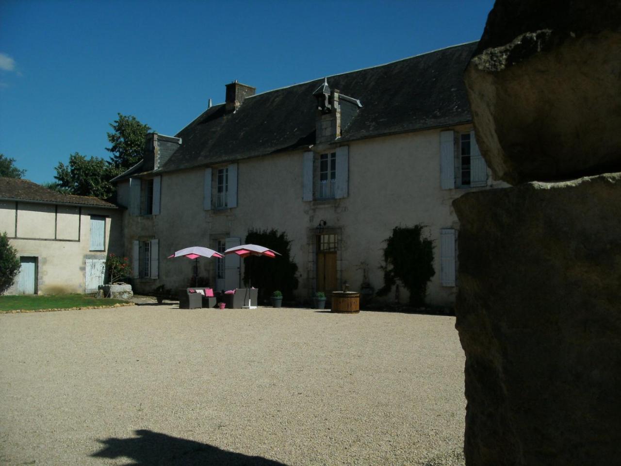 La Bastide de Courcelles Bed and Breakfast Gizay Exterior foto