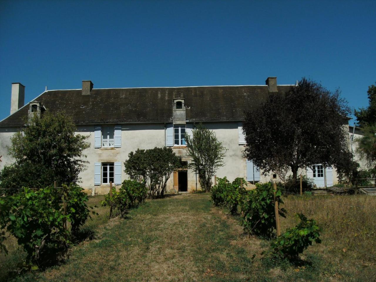 La Bastide de Courcelles Bed and Breakfast Gizay Exterior foto